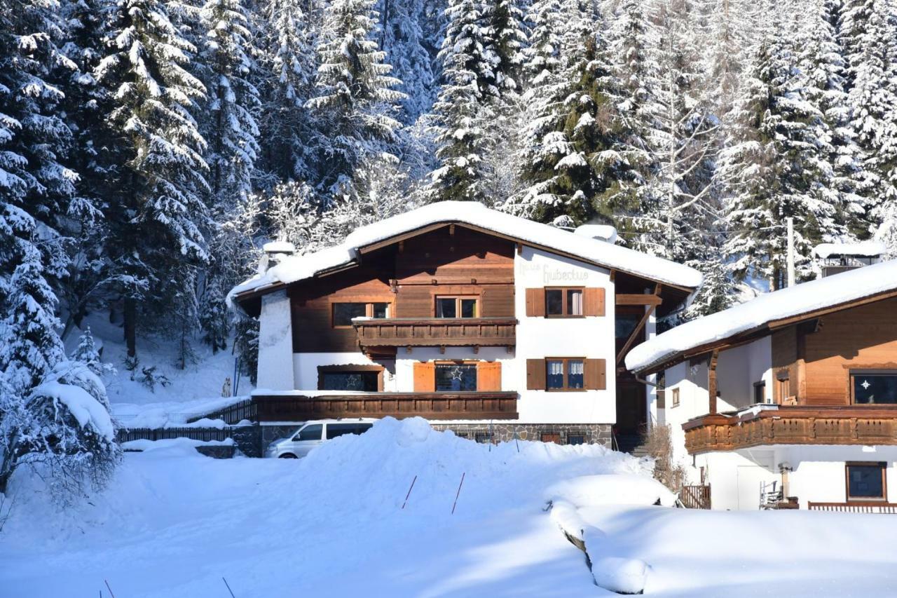 Haus Hubertus Apartman Sankt Leonhard im Pitztal Kültér fotó