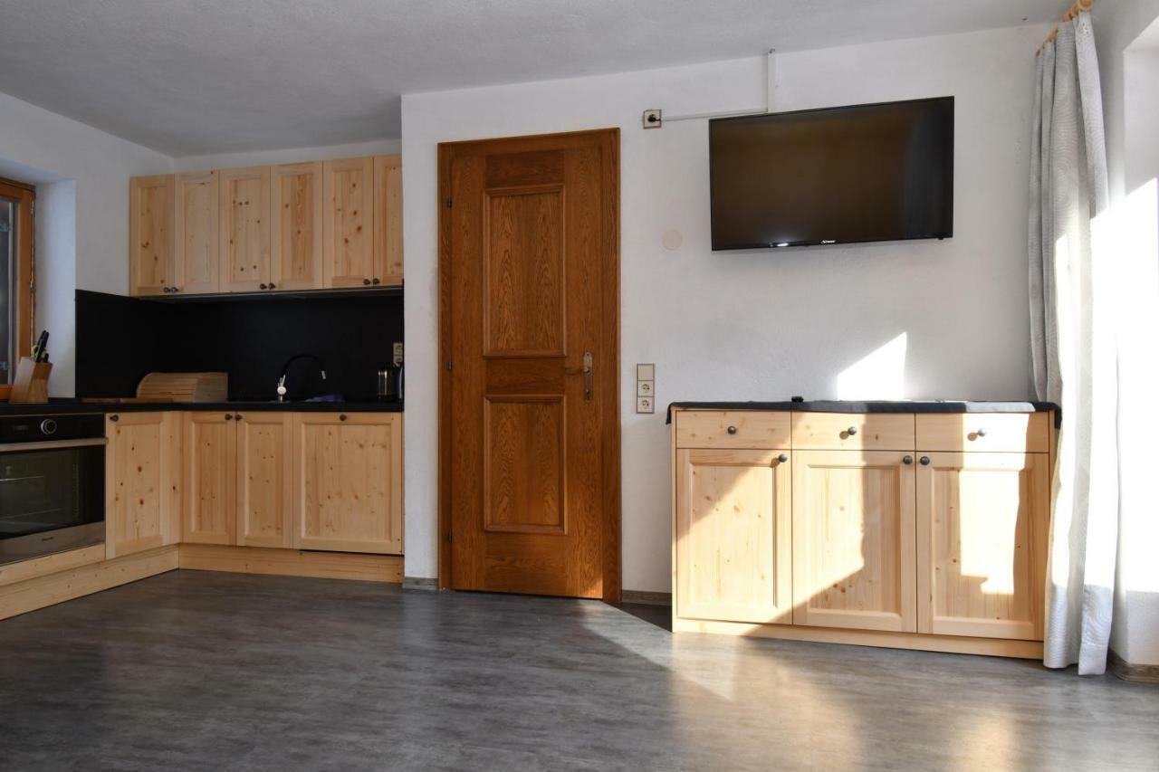 Haus Hubertus Apartman Sankt Leonhard im Pitztal Kültér fotó