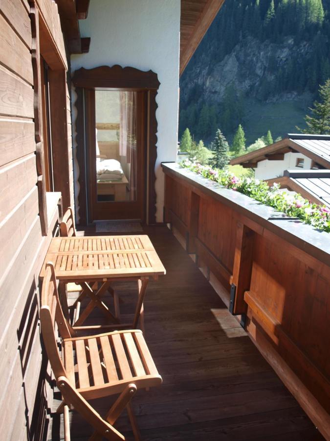 Haus Hubertus Apartman Sankt Leonhard im Pitztal Kültér fotó